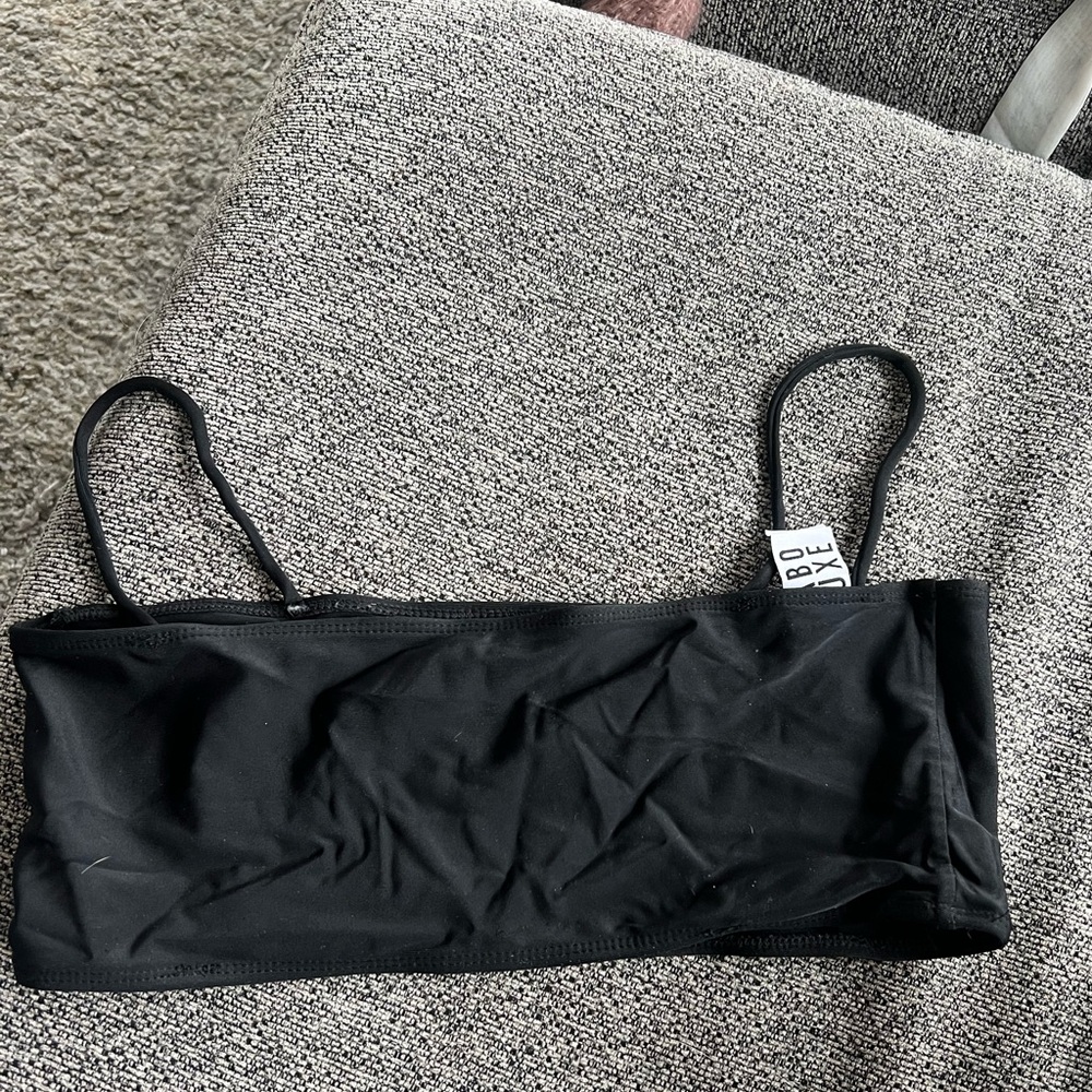 Sabo skirt bikini top black